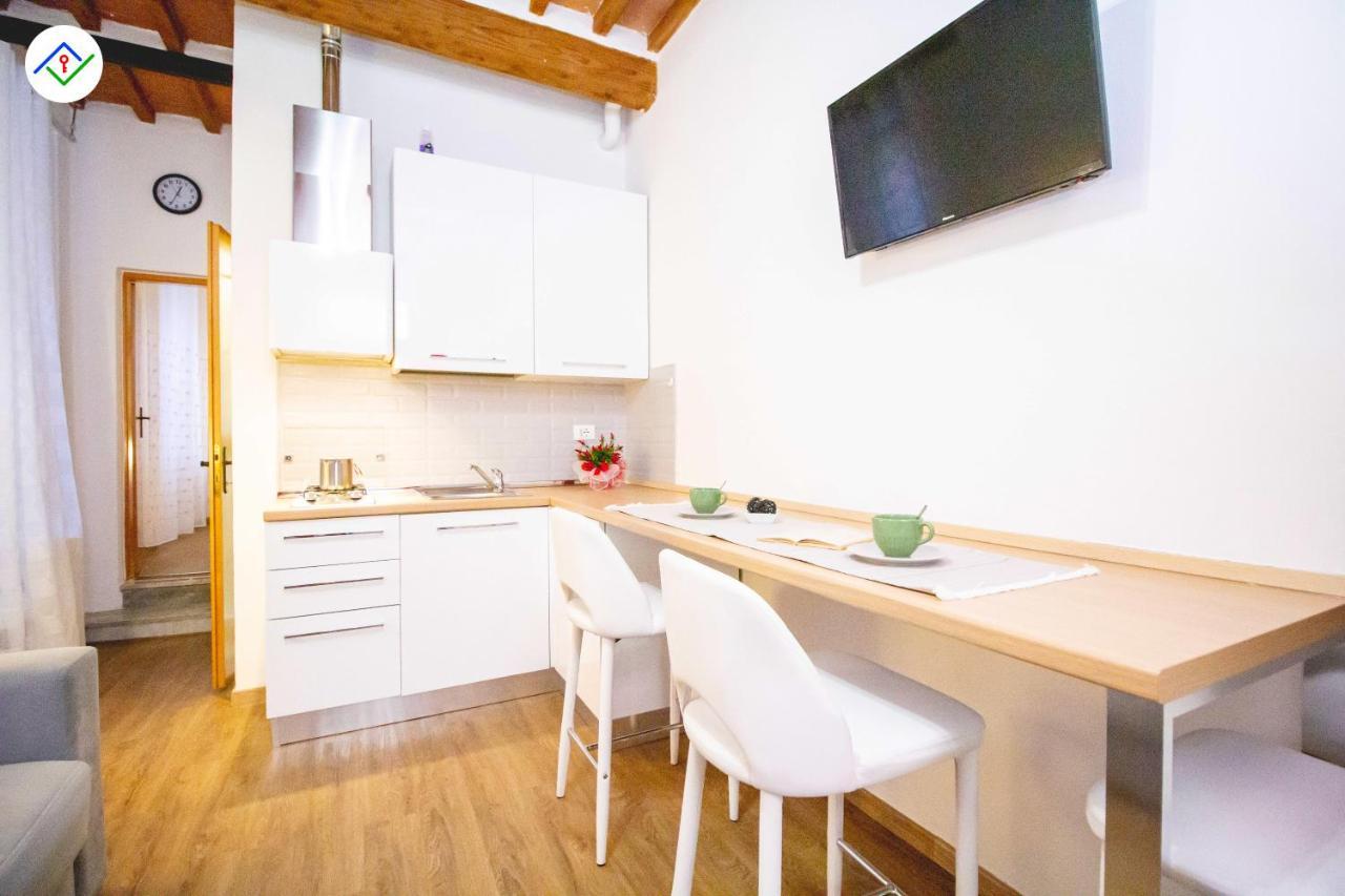 Pisa Tower Apartment Exterior photo